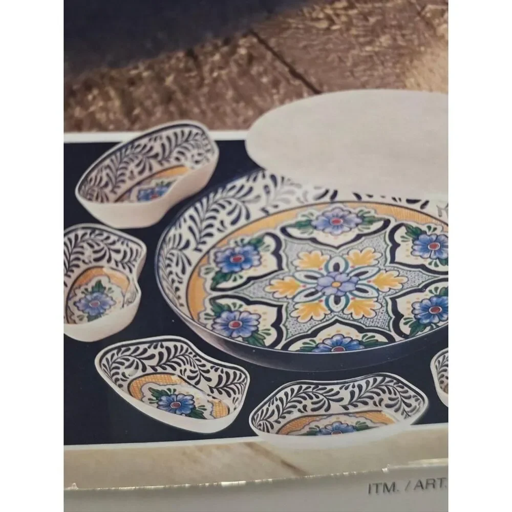 Unbranded Blue Dinnerware